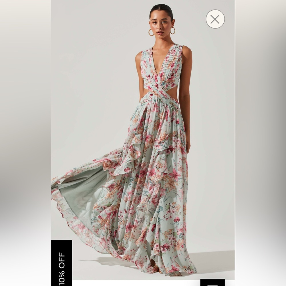 Noya floral cut out dress by ASTR
